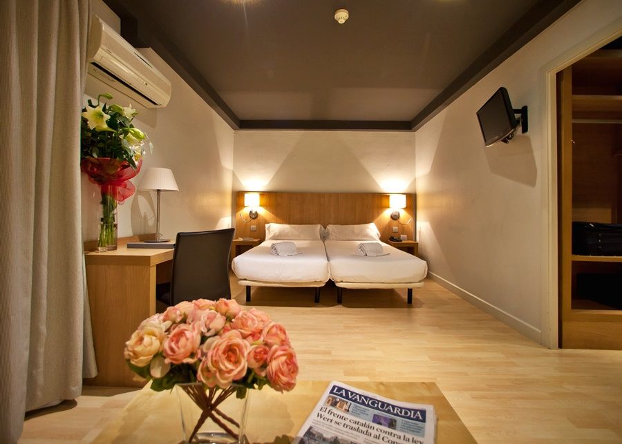 מלון ברצלונה Arc La Rambla מראה חיצוני תמונה